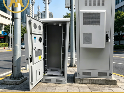 IP55 Outdoor Cabinet For Hybrid Energy Storage Power Systems