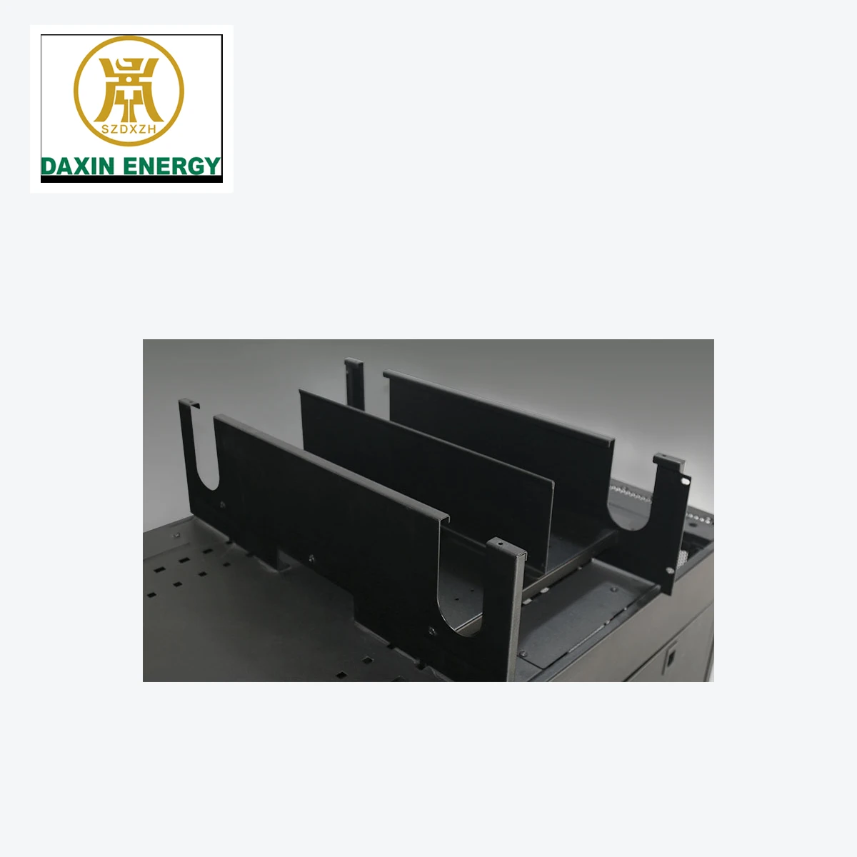 top cable management structure on DAXIN KI server cabinet
